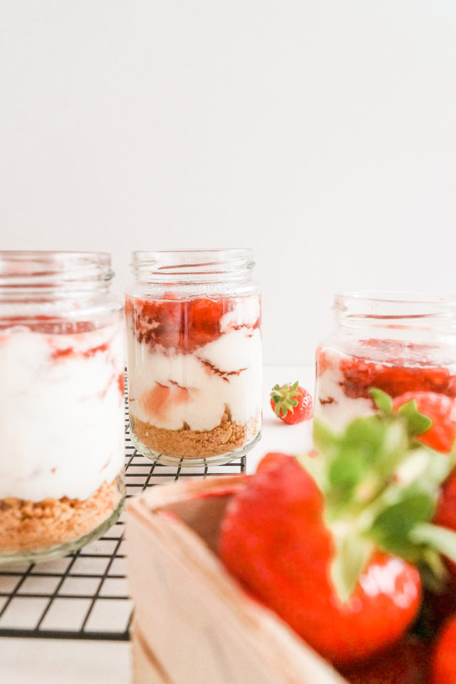 Erdbeere-Cheesecake im Glas